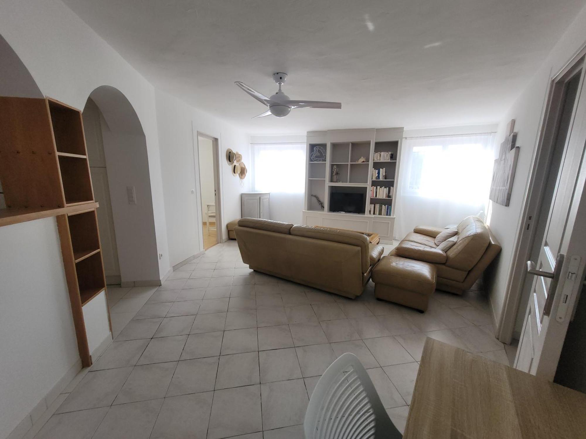 A Louer Haut De Villa 4 Pieces A Sainte-Maxime Golfe De St-Tropez Buitenkant foto